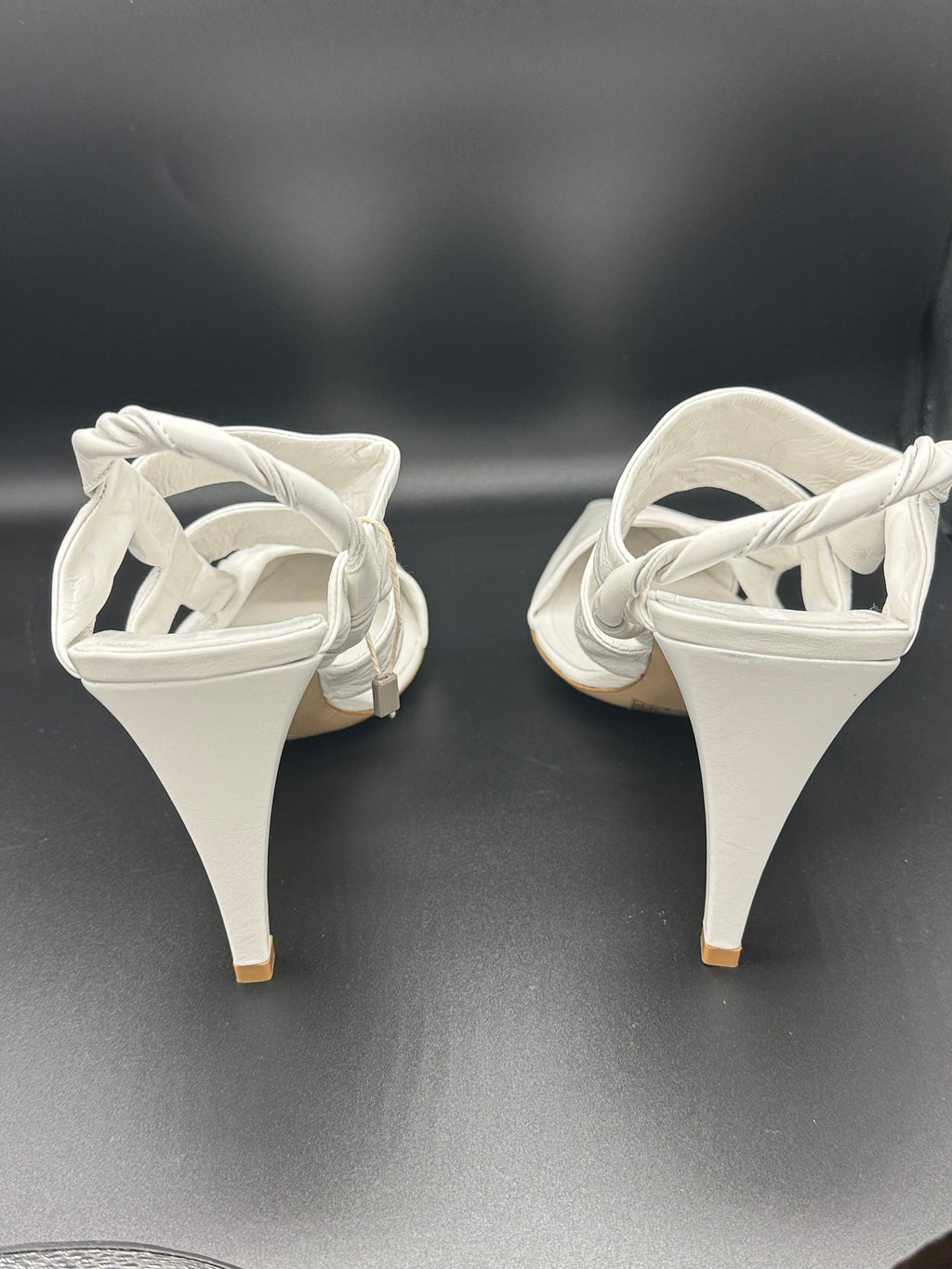 Bottega Veneta The Point Slingback Sandals in White Size 40 - Brand New