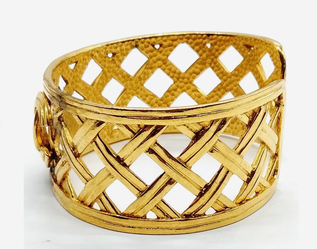 Chanel Bangle Gold 96P *Vintage*