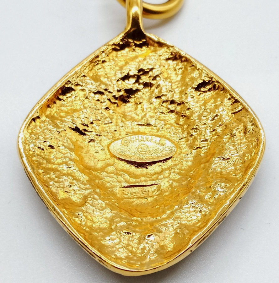 Chanel Ornate Gold Pendant Necklace *Vintage*