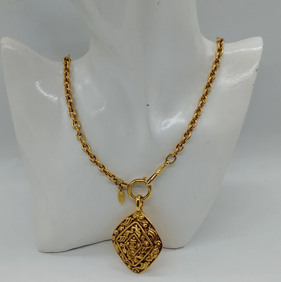 Chanel Ornate Gold Pendant Necklace *Vintage*